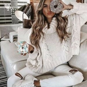 Boutique Cable Knit Turtleneck Cotton Sweater